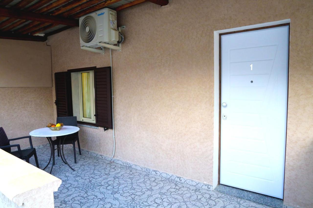Afrodite Accomodation Tropea Exteriér fotografie