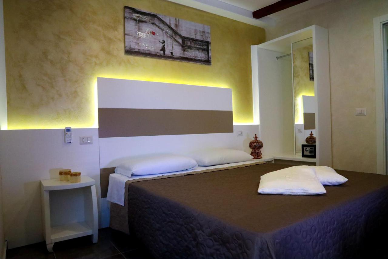 Afrodite Accomodation Tropea Exteriér fotografie