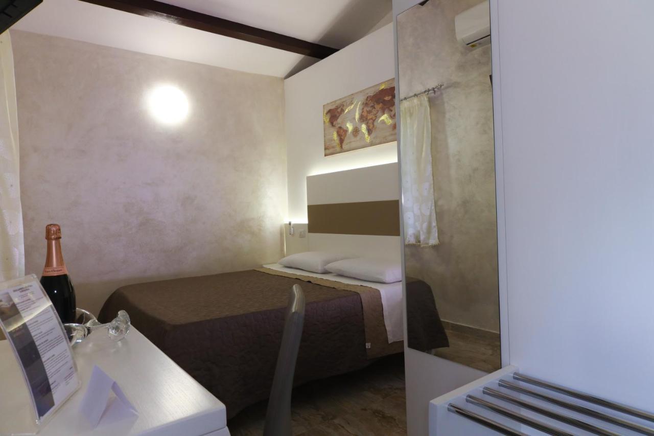 Afrodite Accomodation Tropea Exteriér fotografie