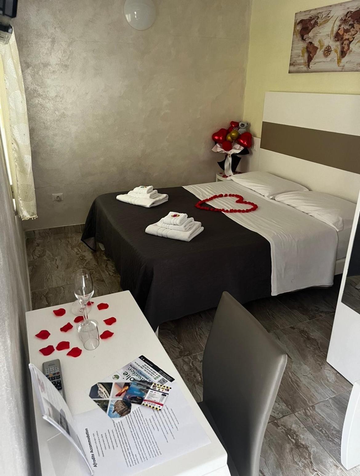 Afrodite Accomodation Tropea Exteriér fotografie