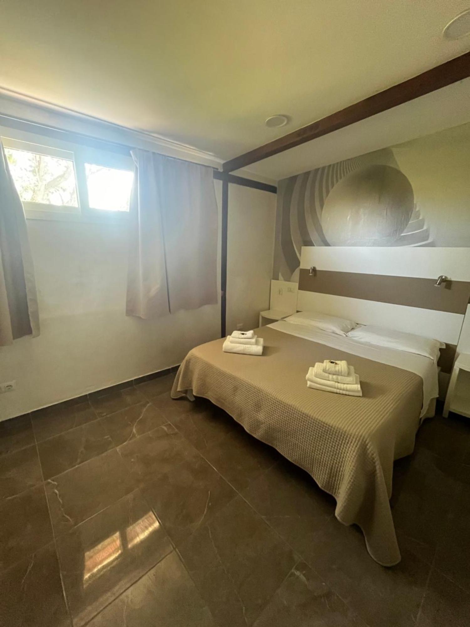 Afrodite Accomodation Tropea Exteriér fotografie