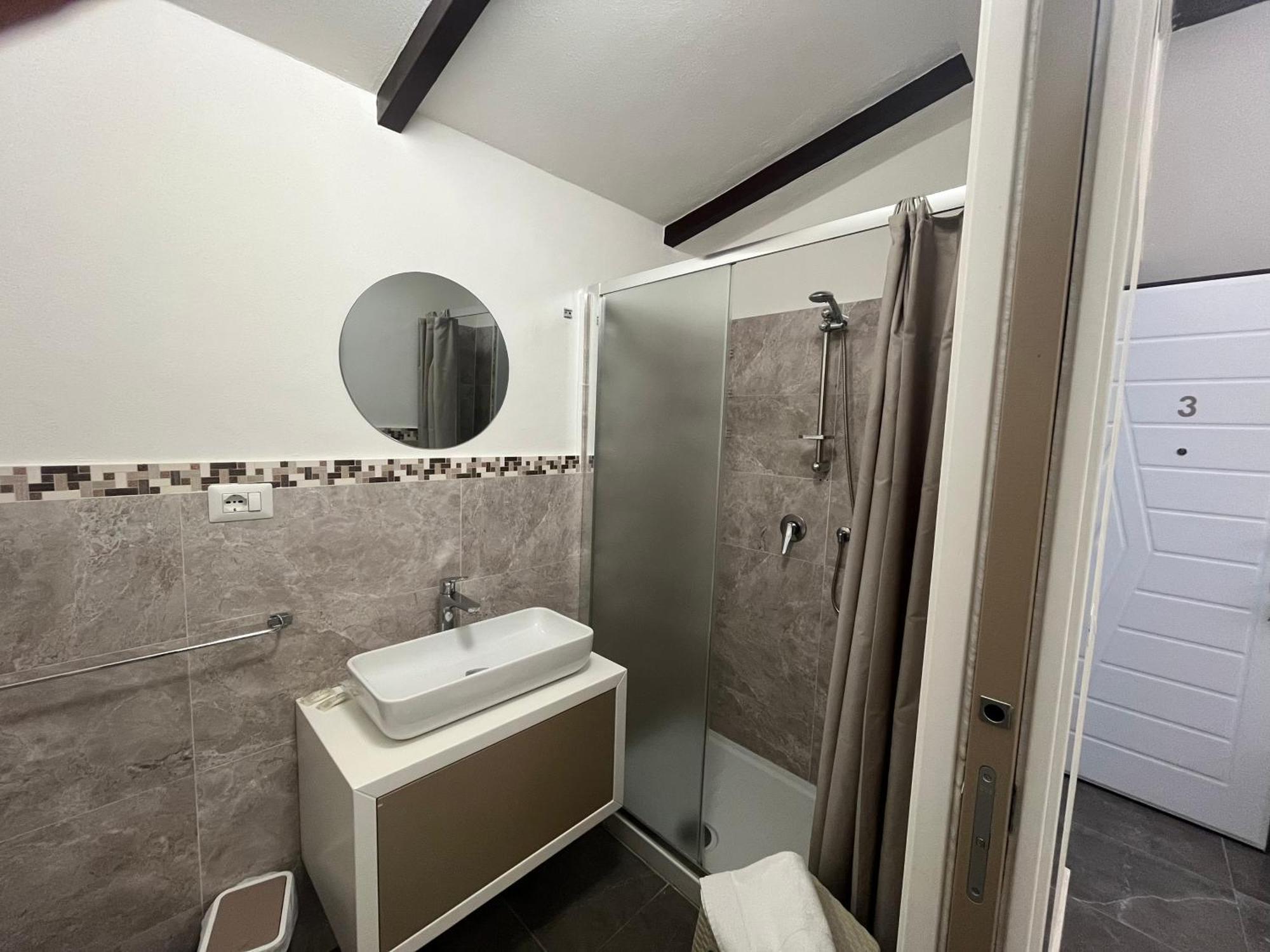 Afrodite Accomodation Tropea Exteriér fotografie